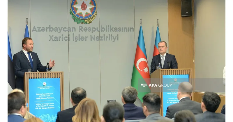 XİN rəhbəri: Azərbaycanın Ukrayna məsələsində çox qətiyyətli mövqeyi var