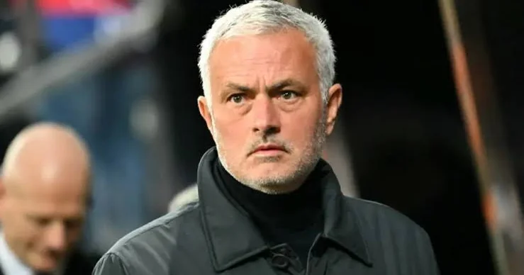 Mourinyu: “Benfika” Kərəmi itirdiyinə görə peşmandır”