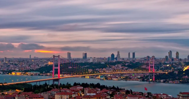 İstanbul Avropanın ən çox ziyarət edilən şəhərlərindəndir