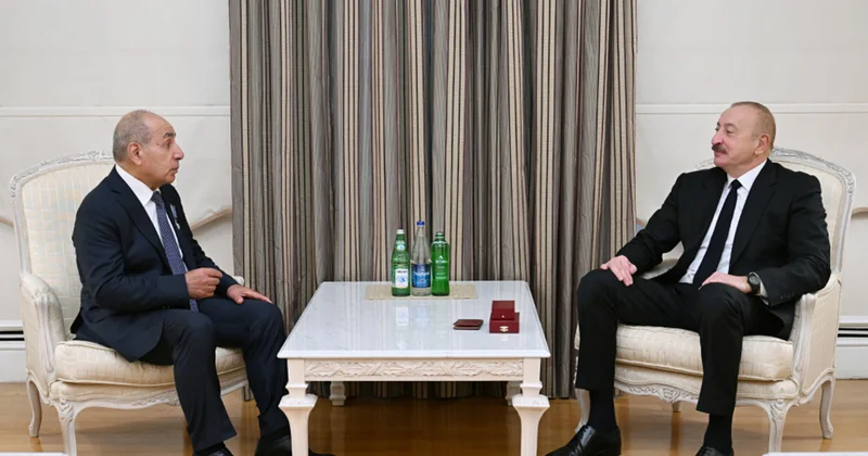 “İşinizdən razıyam, göstərişlərimi layiqincə yerinə yetirirsiniz” Prezident
