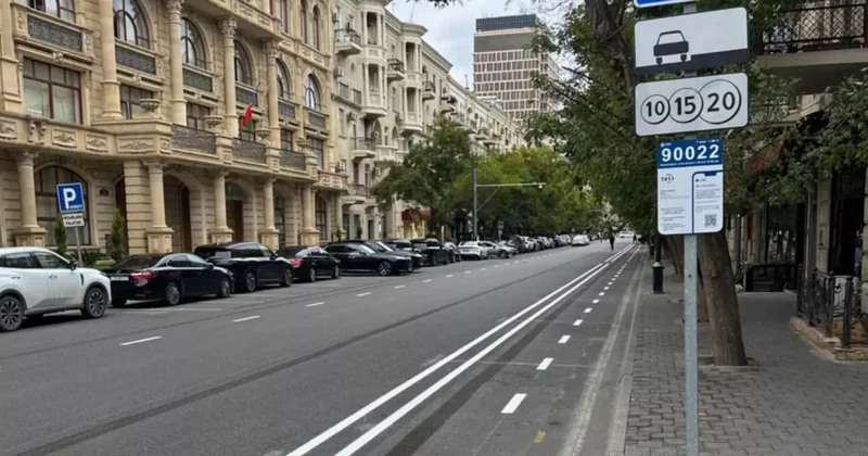 На центральной улице Баку создана новая велодорожка ФОТО