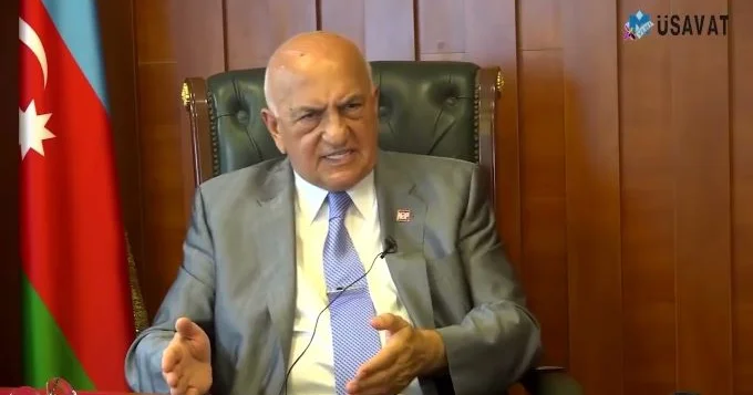 Əli İnsanovdan Ramiz Mehdiyevlə bağlı açıqlama: Burnunu tutsan, canı çıxar, dözməz orada