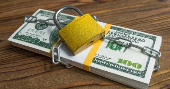 Dolların sabah üçün rəsmi məzənnəsi müəyyən olunub