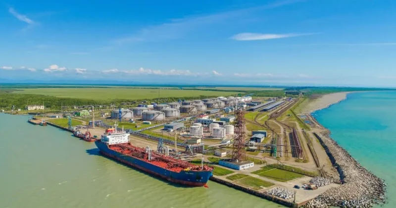 Минфин Грузии подтвердил заход судна с российской нефтью в порт Кулеви