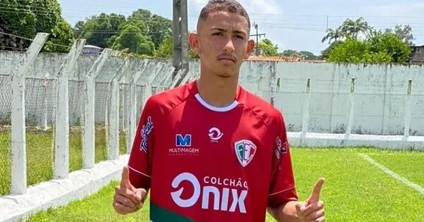 İnəklə toqquşan futbolçu öldü KONKRET