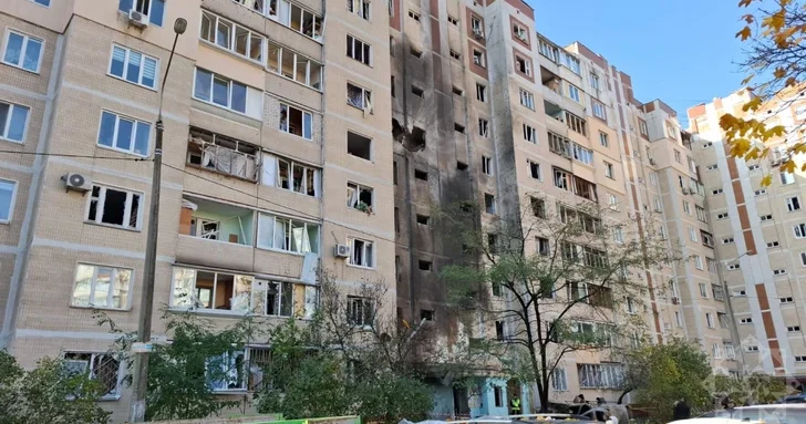 Авиаудары по жилым домам в Киеве ФОТОРЕПОРТАЖ С МЕСТА СОБЫТИЙ