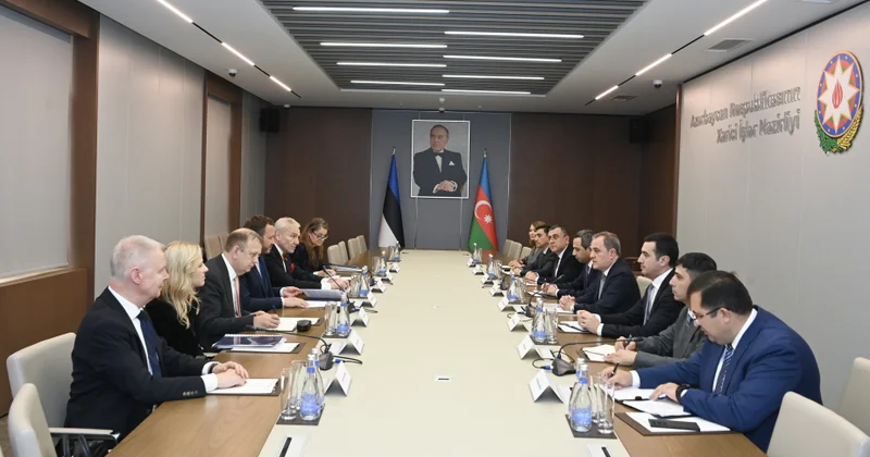 Azərbaycanın və Estoniyanın ikitərəfli və çoxtərəfli əməkdaşlıq gündəliyindəki məsələlər müzakirə edilib