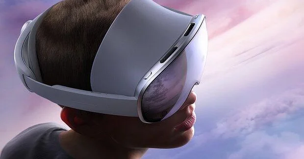 Samsung представила шлем дополненной реальности