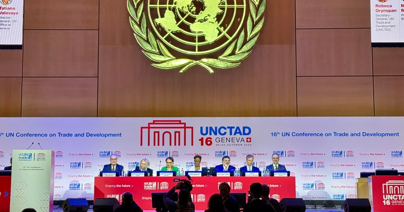 UNCTAD ın 16 cı sessiyasında Azərbaycanın dayanıqlı iqtisadiyyatı, regional və qlobal ticarətin şaxələndirilməsində rolu barədə məlumat verilib