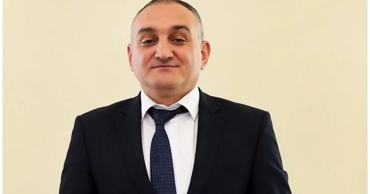 Elşən Babayev işdən çıxarıldı