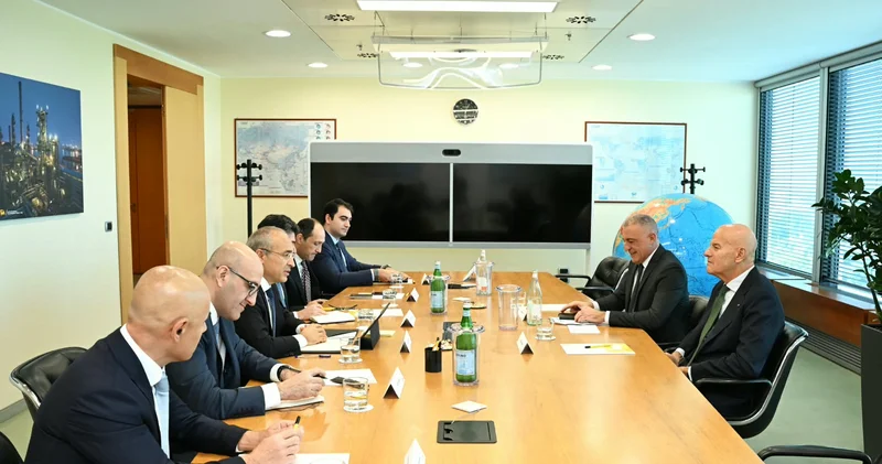 SOCAR и Eni обсудили расширение совместных проектов в третьих странах