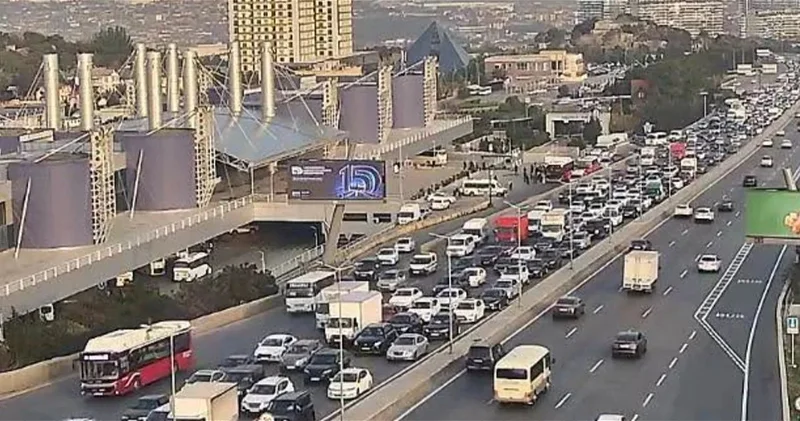 Утренние пробки в Баку: где затруднено движение