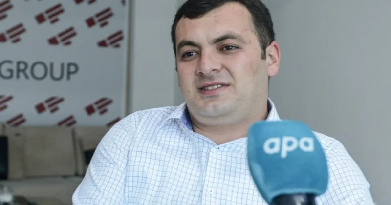 Bəşəriyyətin faciəsi cahillərin bilməməsində deyil, savadlıların vicdansızlığındadır... Oxumaq nəyə yarayır?