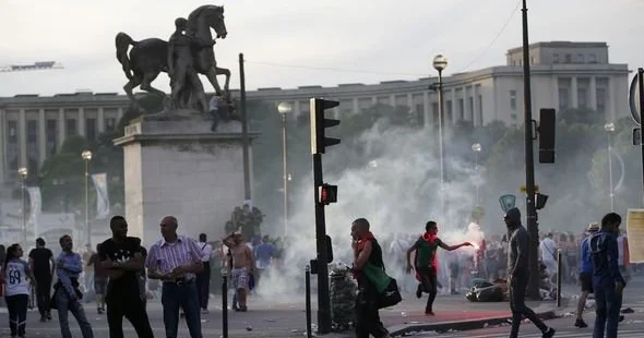 Paris və daha 3 şəhərdə etirazlara qadağa qoyuldu