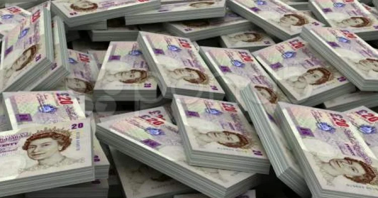 Britaniyanın dövlət borcu ilk dəfə 3 trilyon funt sterlinqi keçib
