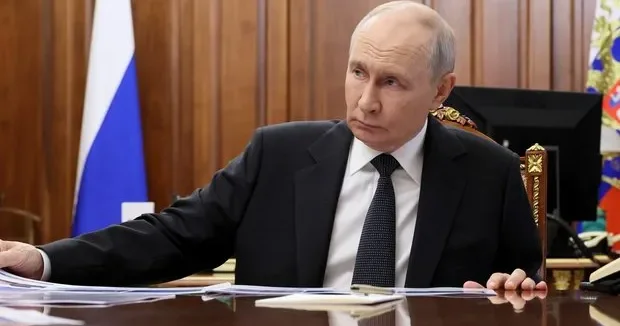 Putin üçtərəfli danışıqların şərtini açıqladı