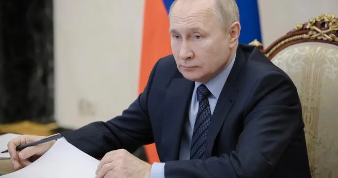 Putin hökumətdə ciddi dəyişiklik etdi Baş nazirin müavinləri artırıldı
