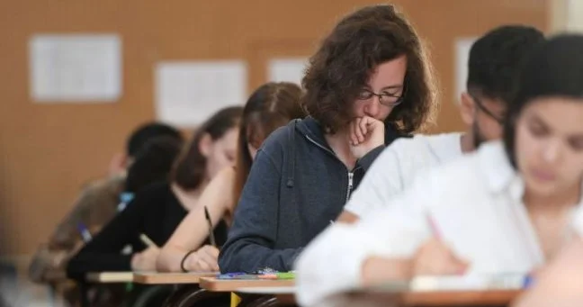 Türkiyədə 40 min azərbaycanlı tələbə oxuyur Xaricdə təhsil alanların sayı niyə dəqiq bilinmir?