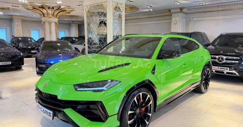 В Баку продают автомобиль за полмиллиона манатов