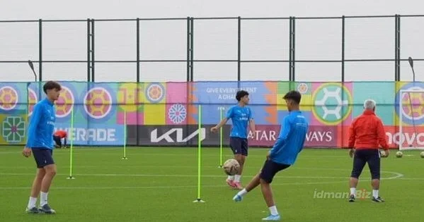 Bakıda keçiriləcək U 15 dünya çempionatı və festivalından əvvəl Azərbaycan yığmasının açıq məşqi olub FOTO
