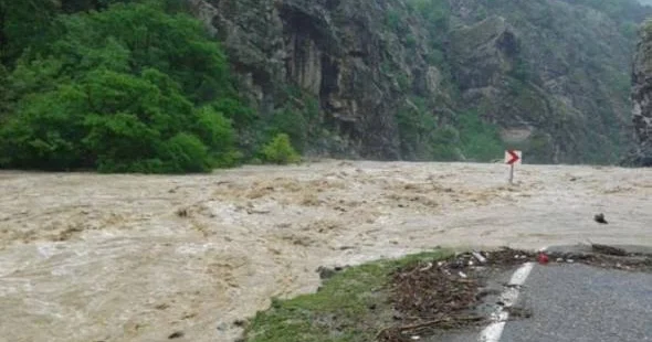 Ordubadın Dırnıs kəndindən sel keçib