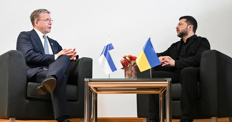 Зеленский договорился с Финляндией о спутниках и помощи на €300 млн Minval Politika