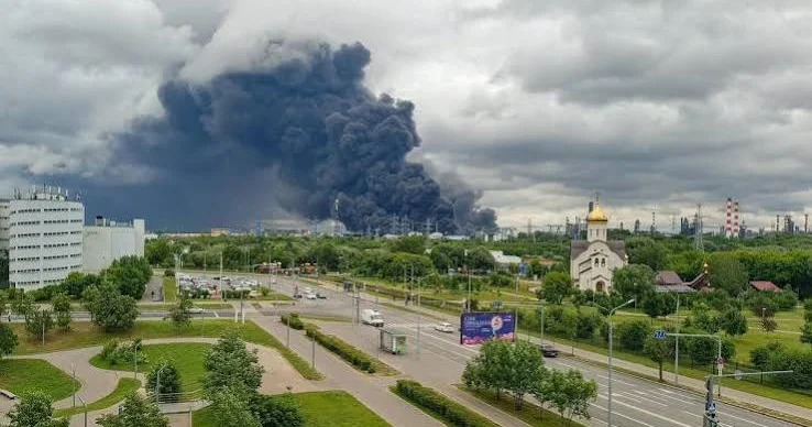 Dronlar Rusiyaya zərbələr endirib, Lipetsk, Tula, Kursk və Belqorod bölgələrində partlayış səsləri eşidilib