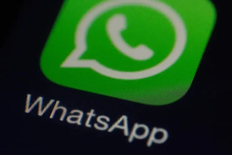 “WhatsApp”da çox az adamın bildiyi yeni qeyriadi funksiya