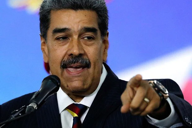 Maduro sanksiyaların ləğvi üçün Trampla danışıqlar aparır