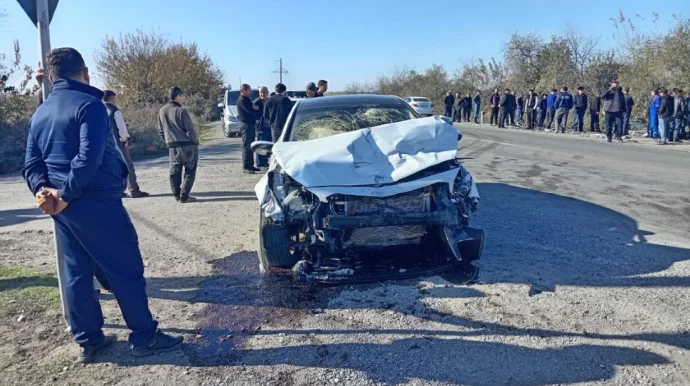 Toyota və Hyundai toqquşdu Ölən və xəsarət alan var FOTO