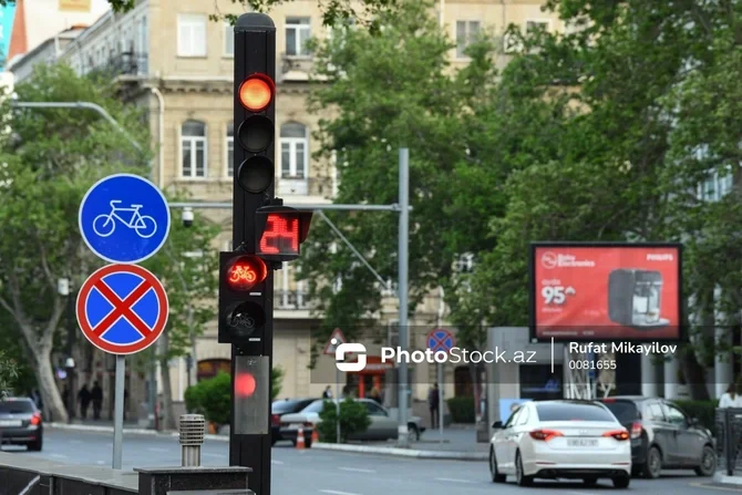 Bakıda bir sıra küçələrdə yeni yol nişanları quraşdırılıb Xəbər saytı Son xəbərlər və Hadisələr