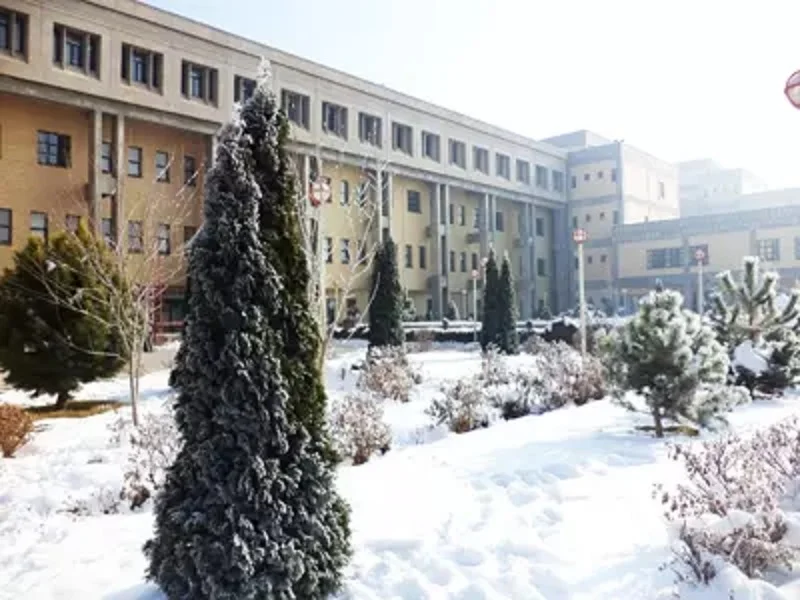 Təbrizin Səhənd Universitetində naməlum virus yayılıb