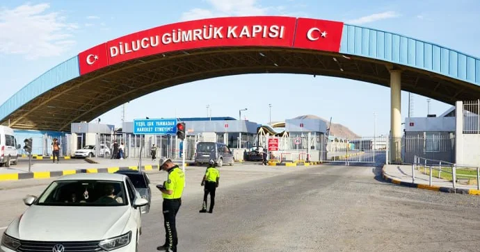 Naxçıvandan Türkiyəyə şəxsi avtomobillə getmək istəyənlərin NƏZƏRİNƏ