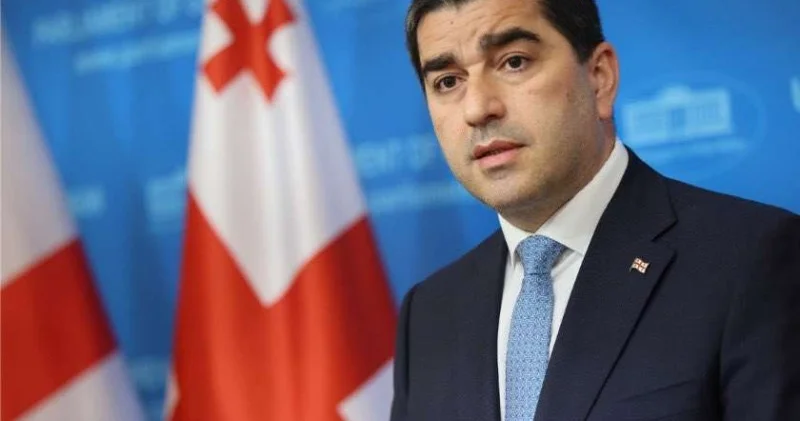 Papuaşvili: Ukrayna münaqişəni nə davam etdirə, nə də dayandıra bilər