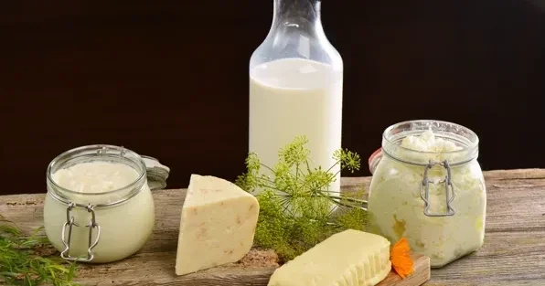 В Азербайджане увеличилось производство сливок и сметаны