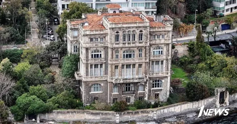 В Стамбуле выставлен на продажу один из самых дорогих особняков Турции ФОТО