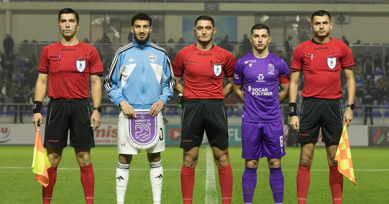 Сумгайыт подаст жалобу из за судейства в матче с Карабахом