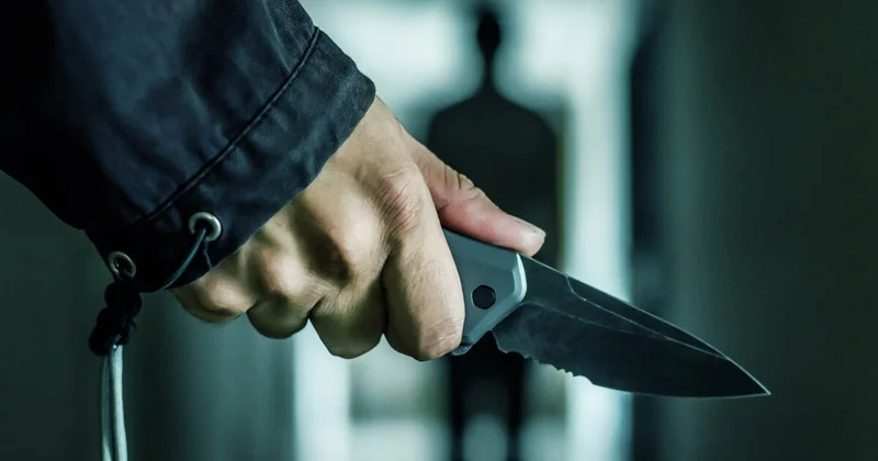 Gəncədə gənc oğlan bıçaqlandı