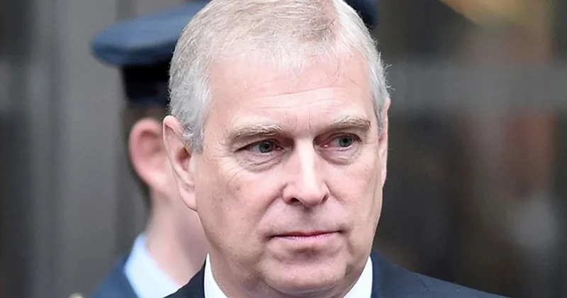 Kral ailəsində növbəti qalmaqal Keçmiş mühafizəçi danışdı