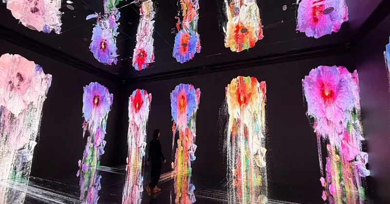 The Cube Sənət və texnologiyanın vəhdəti İstanbulda