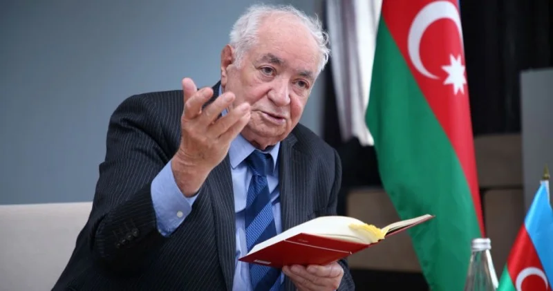 Vahid Əziz Şərəf ordeni ilə təltif edilib