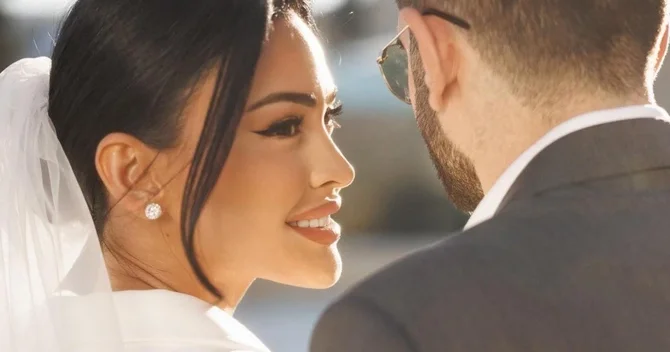 Azərbaycanlı model uzun müddətdən sonra keçmiş həyat yoldaşı və qayınanası ilə bir arada