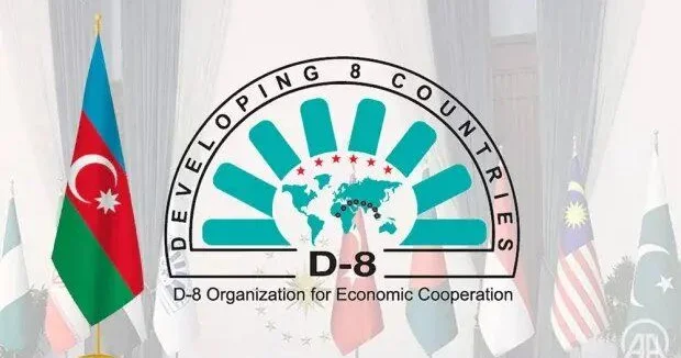 Üç qitə bir arada...