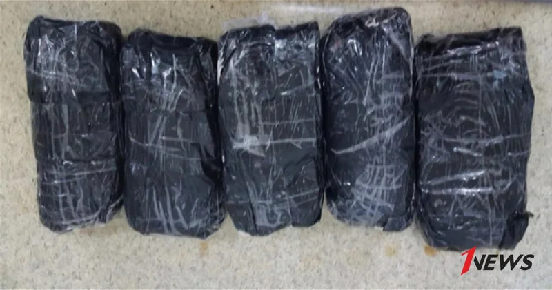 В Баку в автомобиле нашли 10 кг марихуаны