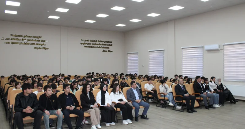 Gənclər süni intellektin gələcək peşə seçimlərinə təsiri barədə maarifləndirilib