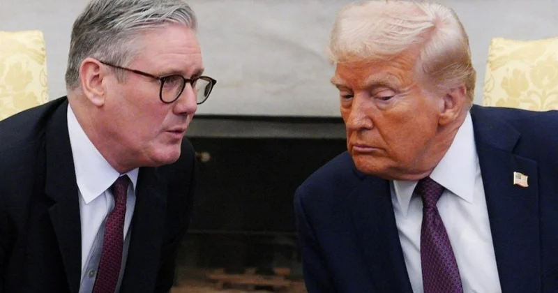 Стармер позвонил Зеленскому и Трампу