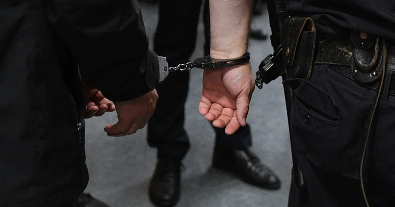 Vətəndaşı küçədə döyüb pulunu alan şəxs saxlanılıb