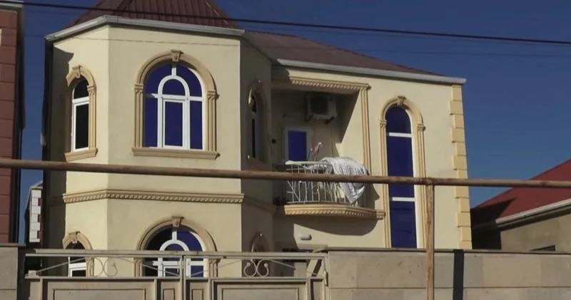 Soruşun, görün, vergi ödəyir?! Ev sahibi ustanı işlədib, pulunu vermədi