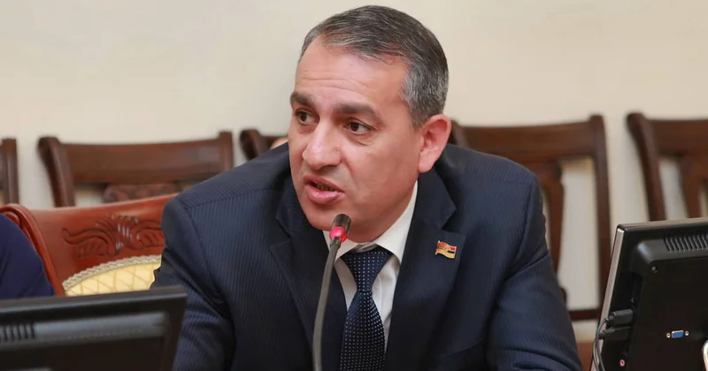 Deputat: “Böyük miqdarda silah almışıq, 500 milyonluq da sifariş etmişik”