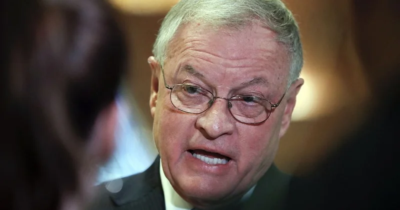 Kelloqu o əvəz edəcək